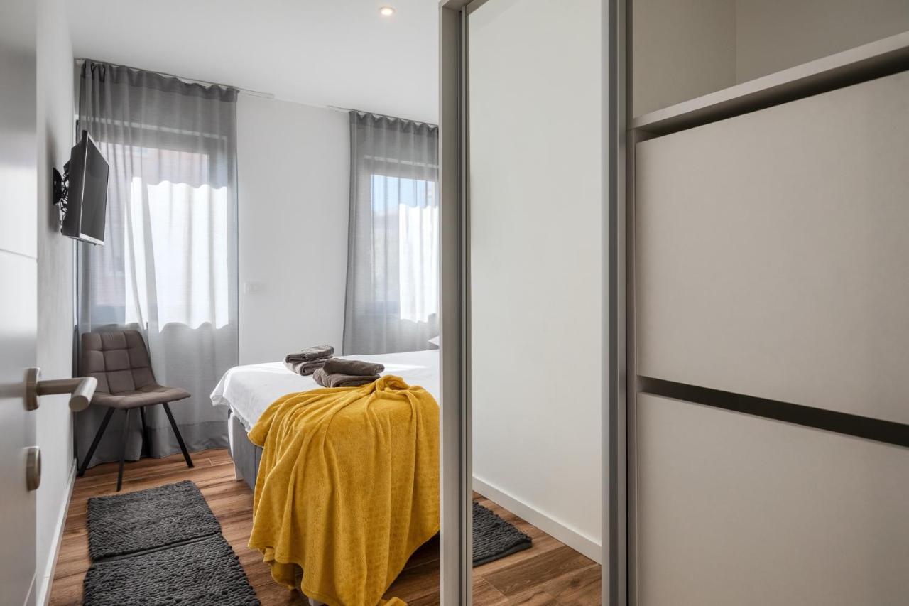Belvedere Holidays Novigrad Istria Esterno foto